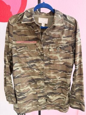 Caslon Green Camouflage Neon Pink Detail Button-Up Jacket Size S